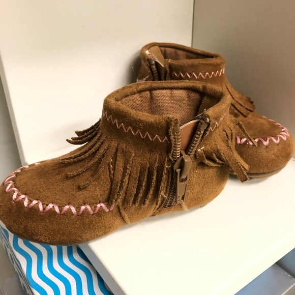 🥾 👧🏻 EEUC BABY MOCCASIN BOOTS C5 - Picture 3 of 5